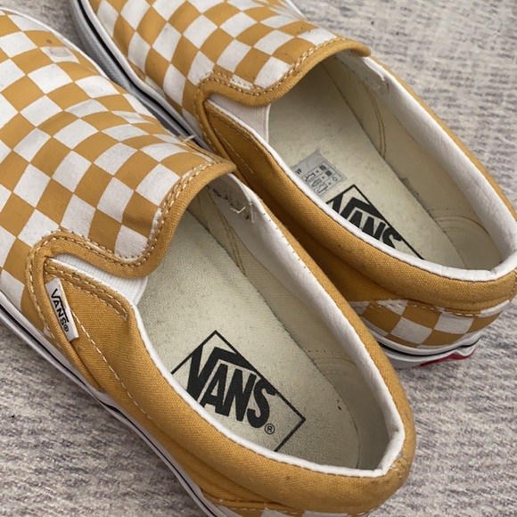 Yellow checkered slip on Vans, Women’s size 7 - Picture 2 of 6